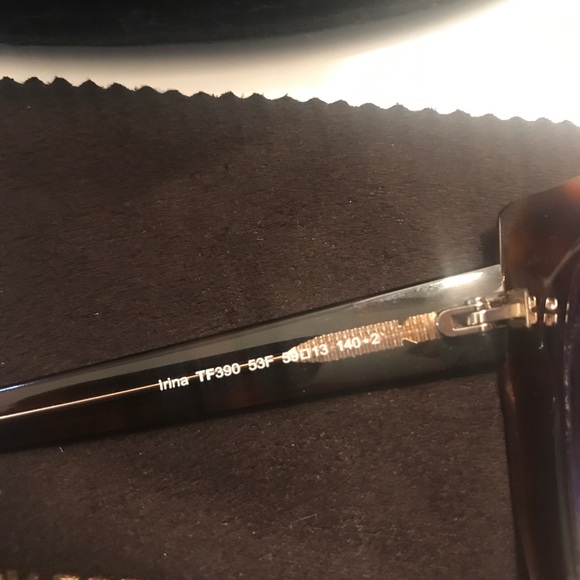 Tom Ford Sunglasses - Picture 5 of 5